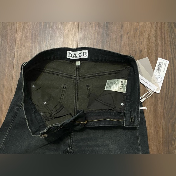 NWT Women’s Daze Black Smarty Pants High Rise Slim Jeans 25 - Picture 10 of 13